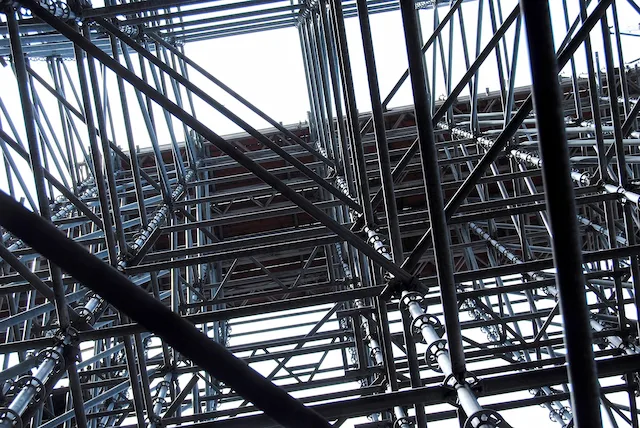 Walnut Creek Scaffolding Rental high-rise scaffold structure with reinforced supports