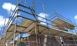 Mason scaffolding rental supporting brickwork installation by Walnut Creek Scaffolding Rental